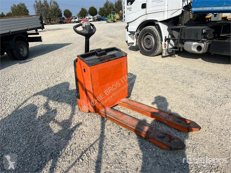 Transpaleta Hyster P2.0 2000 kg Electric Pallet...