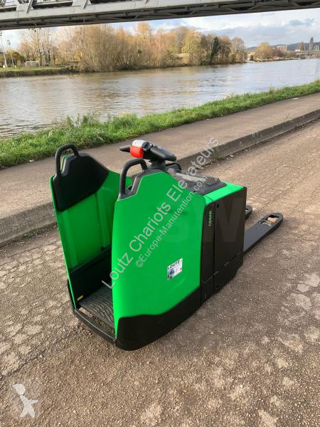 Transpalette Cesab  P322