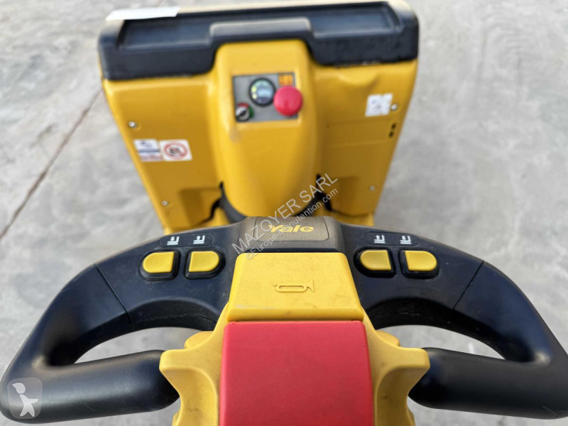منصة نقالة Yale  MP13