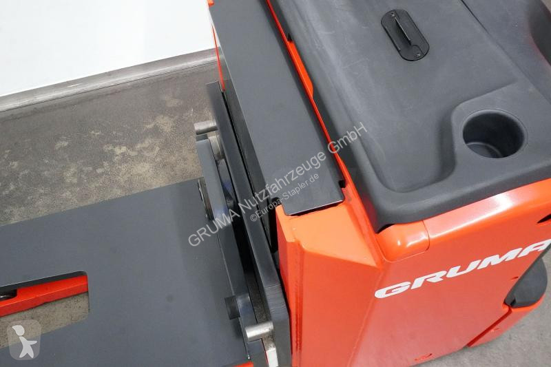 منصة نقالة Linde  T 20 1152