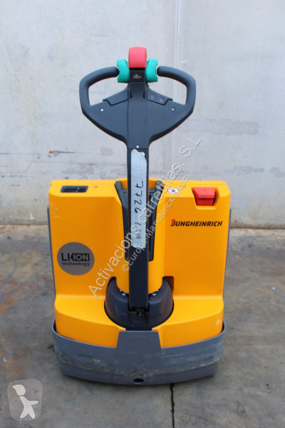منصة نقالة Jungheinrich 112i LI-ION