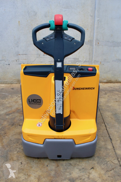 منصة نقالة Jungheinrich 222 LI-ION