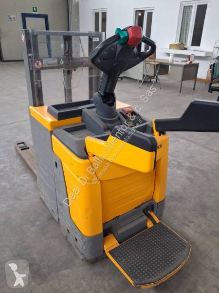 منصة نقالة Jungheinrich ERD 220