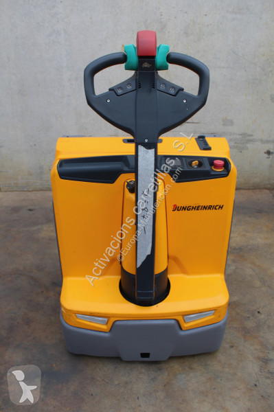 منصة نقالة Jungheinrich C20