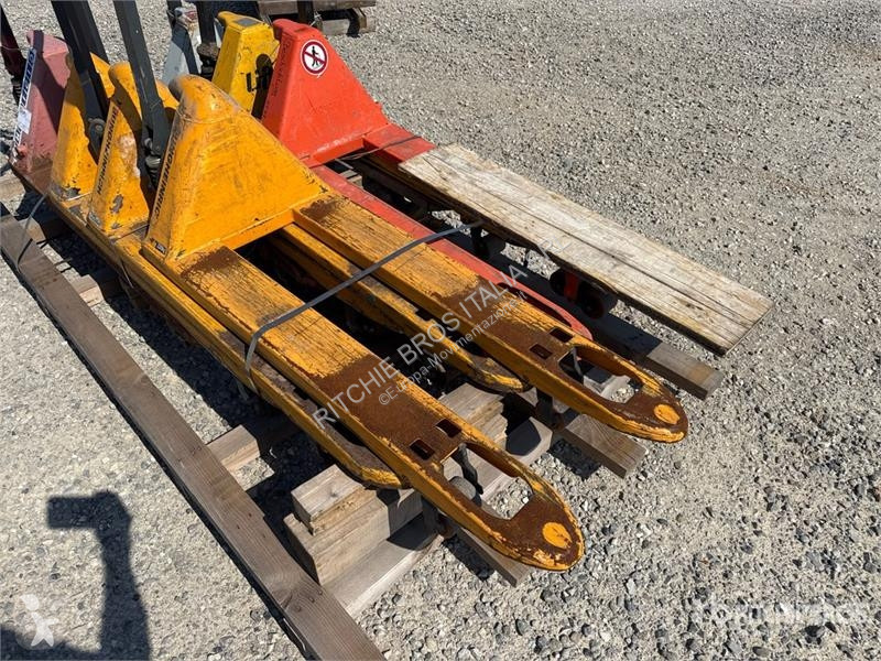 平台堆垛车  Pallet Jack