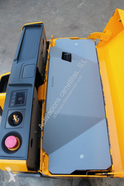 منصة نقالة Jungheinrich 222 LI-ION