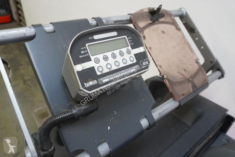 منصة نقالة Linde 131