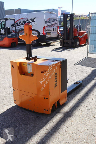 Transpaleta  TTE/MOS 30