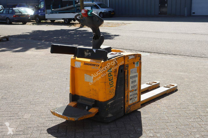 Transpaleta Jungheinrich 24 V 3 PZS 375