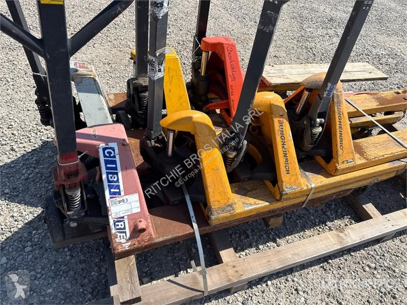 平台堆垛车  Pallet Jack