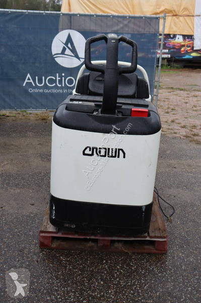 Transpalette Crown GPC-TOW