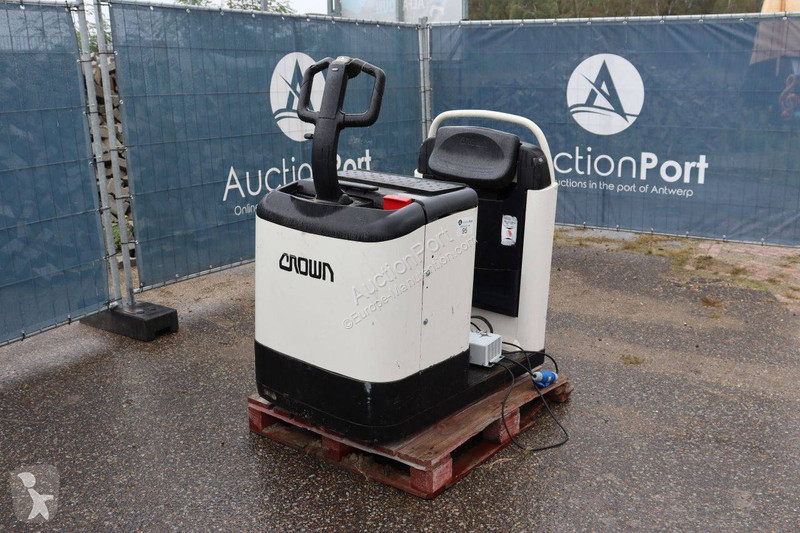 Transpalette Crown GPC-TOW