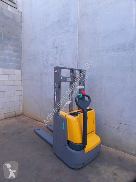 Apilador Jungheinrich 250 ZT