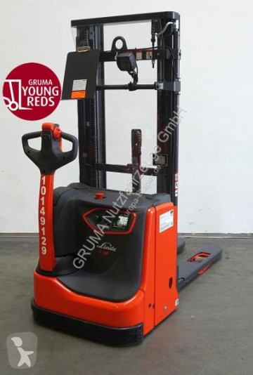 Стакер Linde