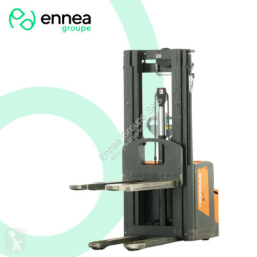 Doosan tolóoszlopos emelőtargonca