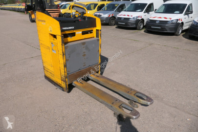 مرفاع شوكي Jungheinrich ESE 220