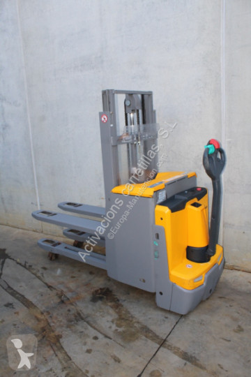 مرفاع شوكي Jungheinrich EJD 222 201 ZT LI-ION