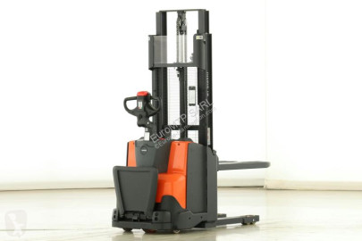 مرفاع شوكي Toyota SWE 120