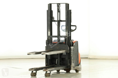 مرفاع شوكي Toyota SWE-200-D