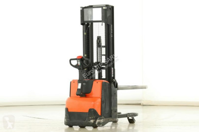 مرفاع شوكي Toyota SWE120L