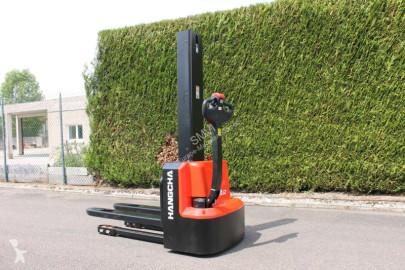 New Hangcha pedestrian stacker