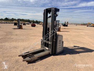 Electrotranspalet cu operator pedestru Atlet
