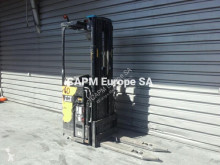 Apilador de conductor a pie Caterpillar NSR16N