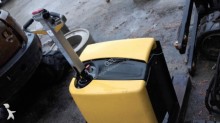 İstifleme makinesi eşlik eden Caterpillar NSP-16NI *ACCIDENTE*DAMAGED*UNFALL*