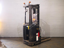 Apilador de conductor a pie Caterpillar NSR16N