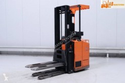 Apilador de conductor a pie BT SSE160