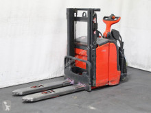 Stoccatore guida in accompagnamento Linde L 14 APi 372