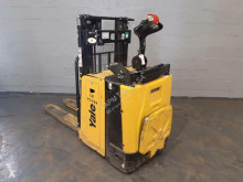 Gerbeur accompagnant Yale MP20X