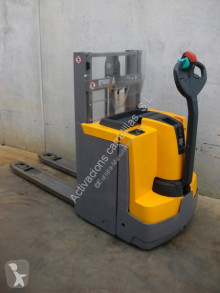 Jungheinrich EJD 220 166 ZT stacker used