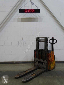 Apilador Still egv16 usado