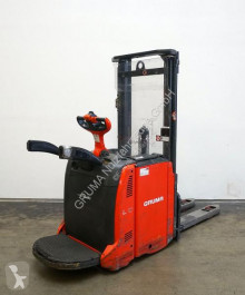 İstifleme makinesi Linde L 12 ayakta ikinci el araç