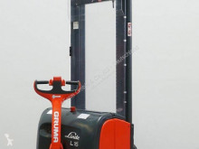 Linde stacker