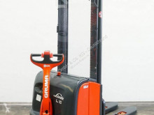 Linde stacker