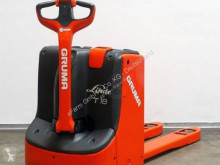 Linde stacker