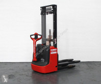 Apilador Linde L 12 usado