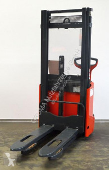 Apilador Linde L 10/1172 usado
