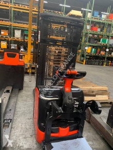 Apilador Linde L 14 AP de conductor a pie usado