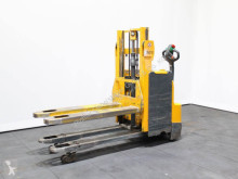 Apilador Jungheinrich EJD 220 166ZT acompañante usado