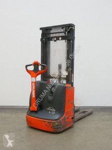 Apilador Linde L 12 usado