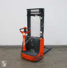 Linde stacker L 12