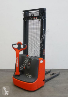 Stoccatore Linde L 12 usato