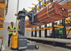 Apilador Combilift WR4 nuevo