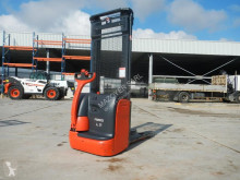 Apilador acompañante Fenwick L12