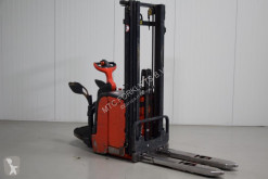 Штабелёр со стоячим местом для оператора Linde L14AP