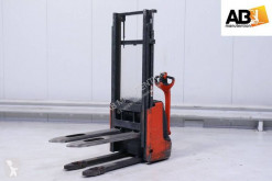 Gerbeur Linde L 12 accompagnant occasion