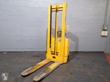 Stacker MIC WP10M 280T acompanhante usado